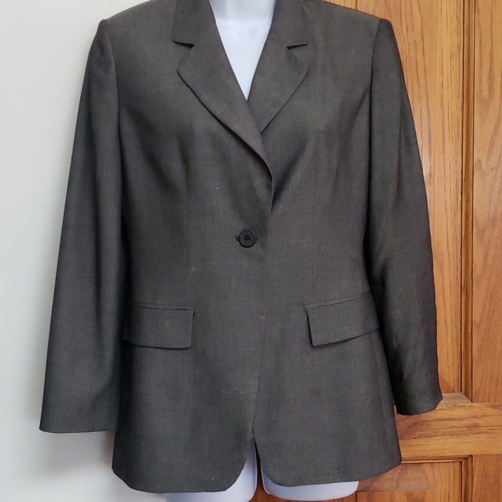 Size 4 petite blazer